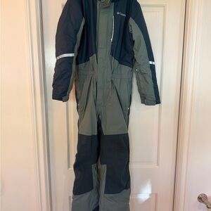 Columbia Gray and Black Ski Suit